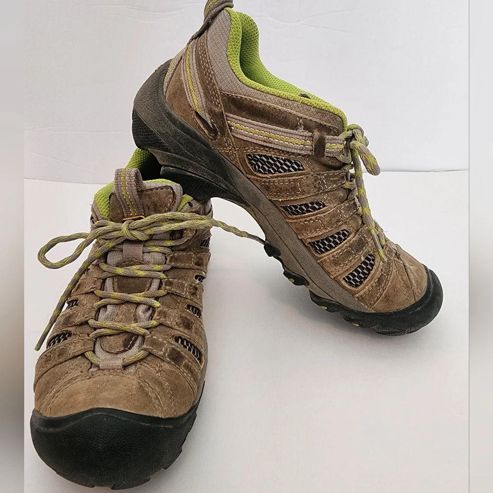 Keen Voyageur Brown Leather lace up hiking shoes SZ 6.5